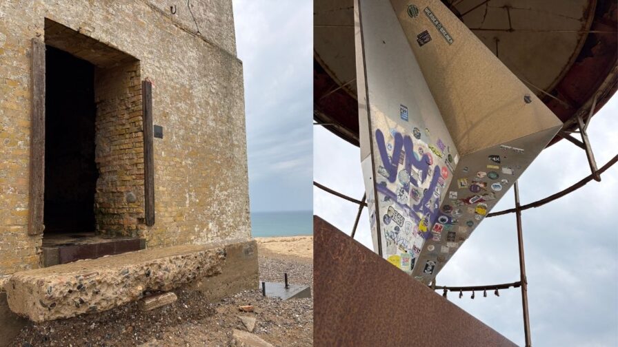 Eingang und Blick nach oben im Leuchtturm Rubjerg Knude Fyr an der dänischen Nordseeküste